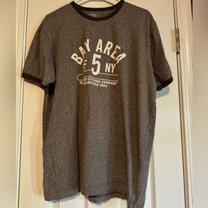 Old navy tee men’s x large